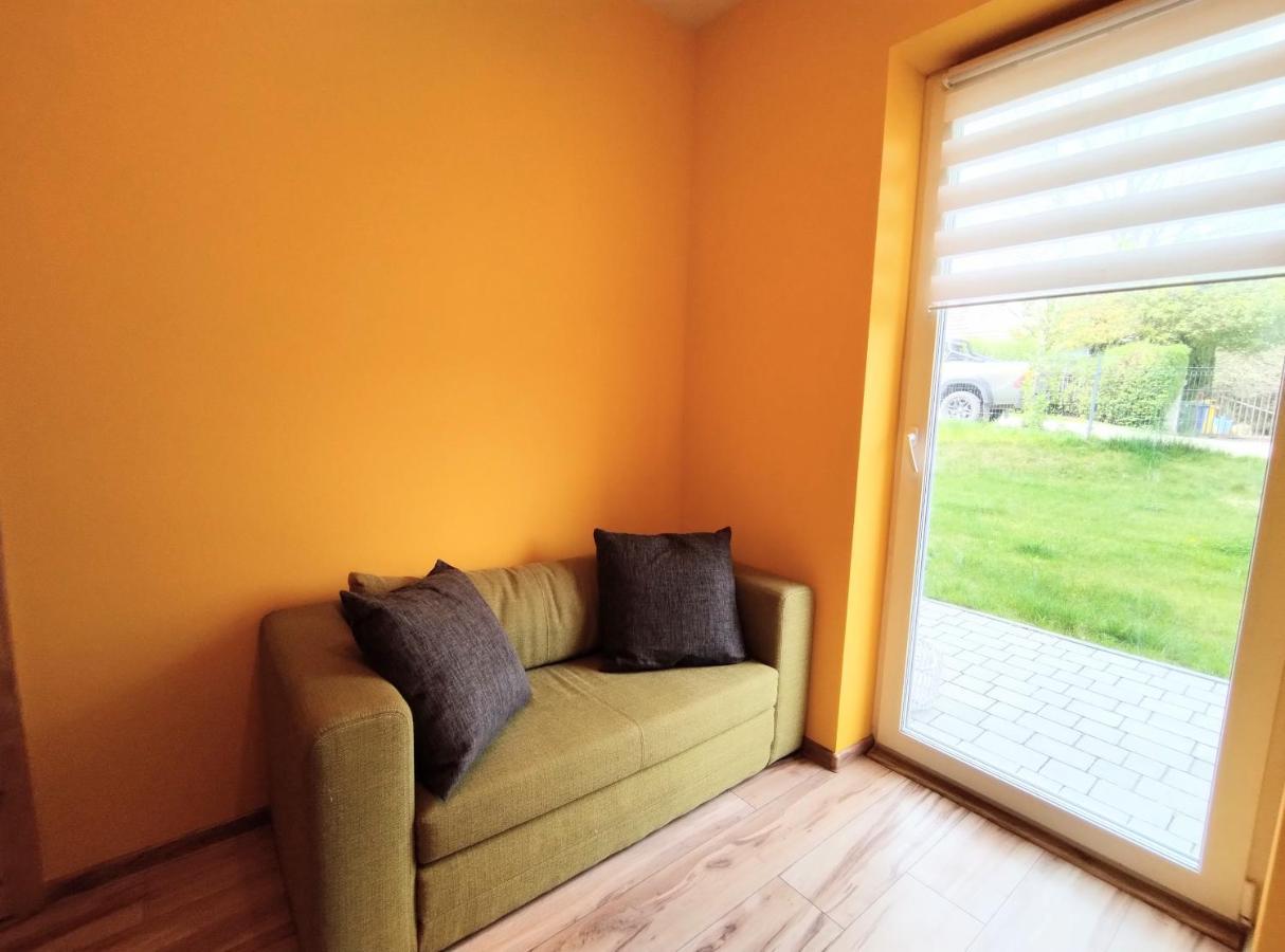 Yellow Apartment Wieliczka Eksteriør billede